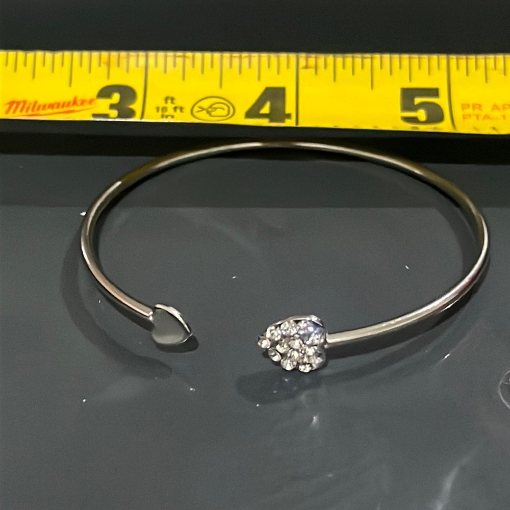 Women’s Simple bracelet